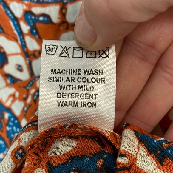 Anthro Love The Label Vineyard Ruffled Top - Picture 11 of 11